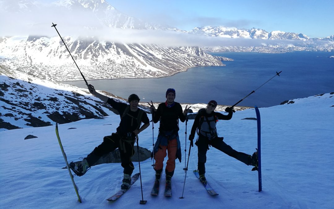 SISIMIUT A MANIITSOQ